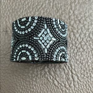 Elegant Black and Silver Beaded Bracelet